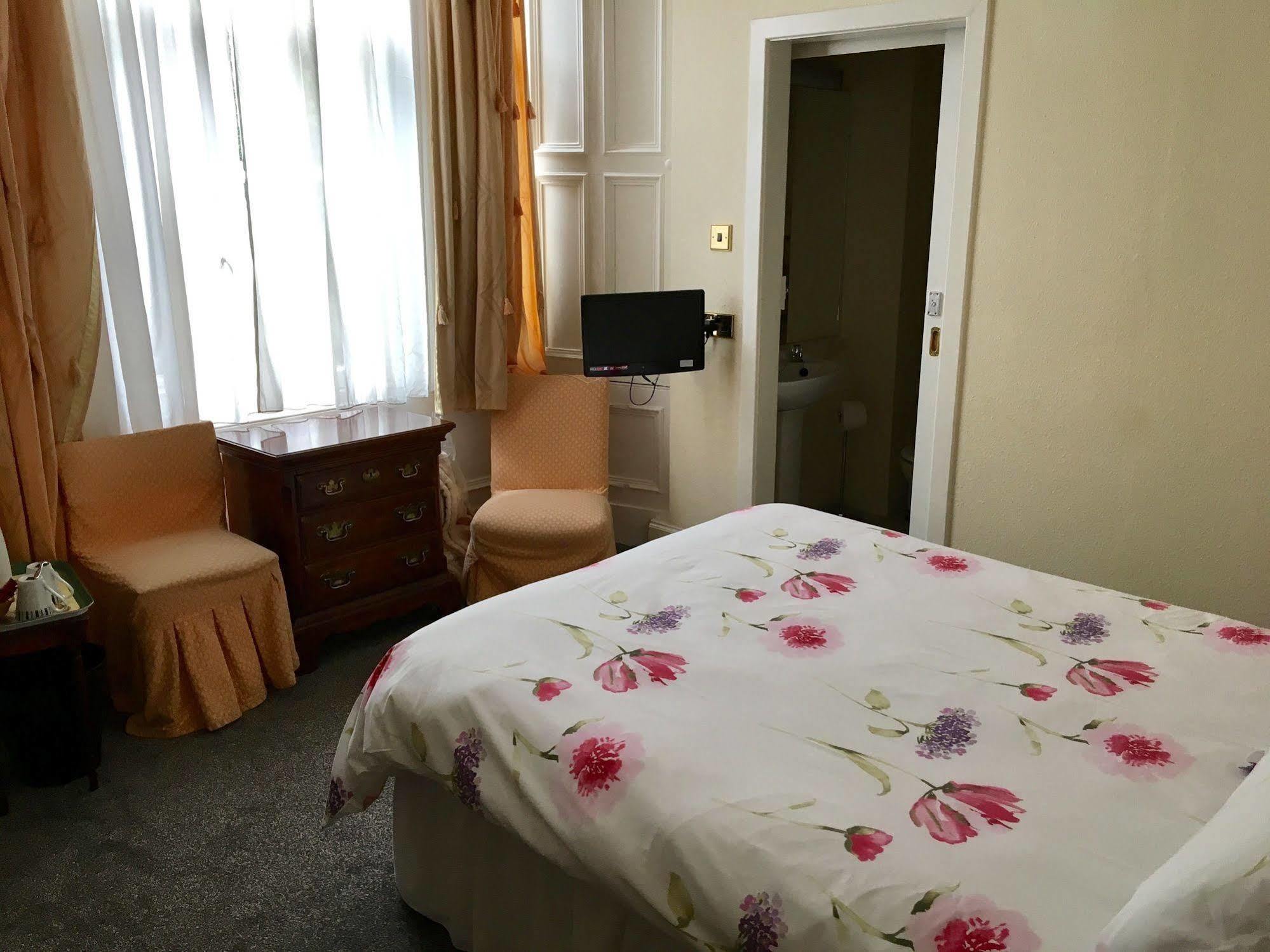 Dorstan House Gasthuis 3*